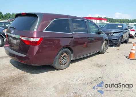 2011 Honda Odyssey Lx z USA, uszkodzony, nr VIN 5FNRL5H29BB057903